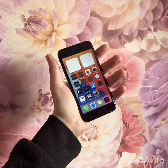 iPhone 7 - Отличный - Оригинал - Sim+Esim