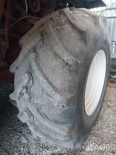 Резина на комбайн