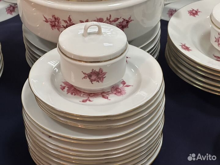 Сервиз столовый Henneberg Porzellan 1777 ГДР