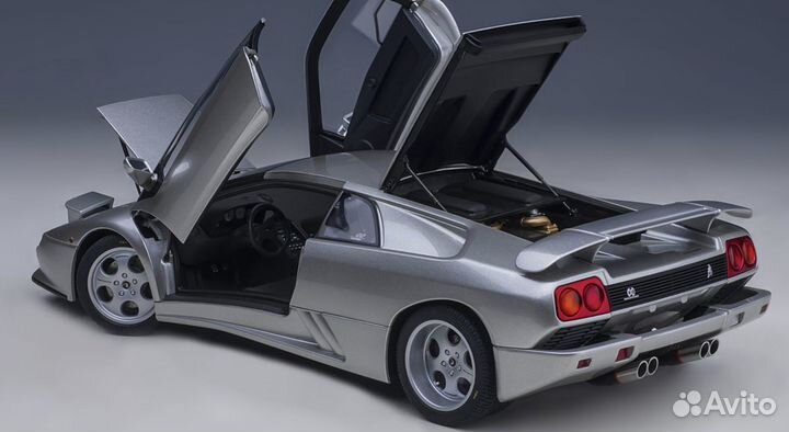 Autoart 1:18 Lamborghini Diablo SE30 Jota