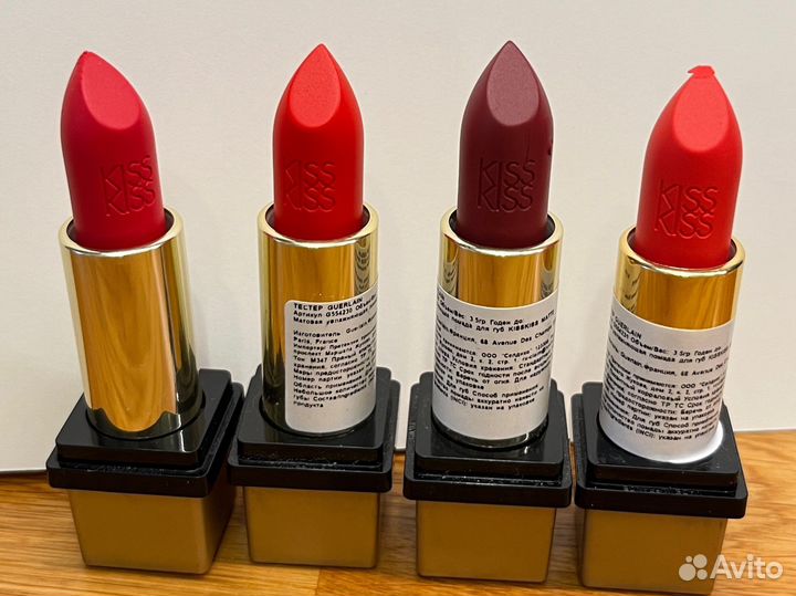 Помады для губ