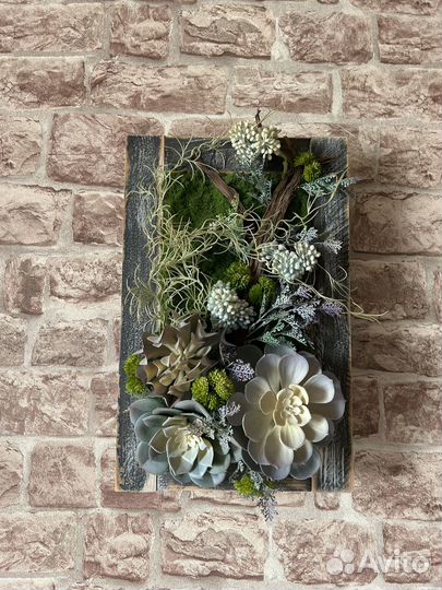 Панно из дерева с цветами