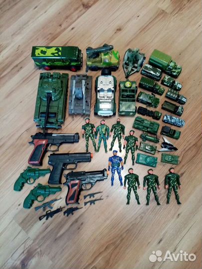 Военные игрушки