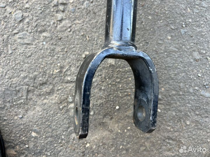 Амортизатор передний правый BMW F07 GT