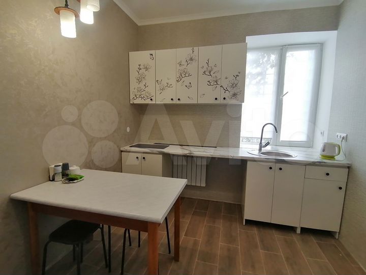 2-к. квартира, 46 м², 1/2 эт.