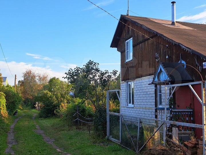 Дом 57,5 м² на участке 6 сот.