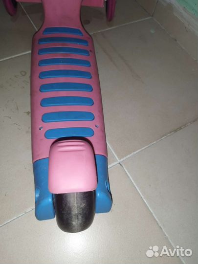 Самокат детский трехколесный