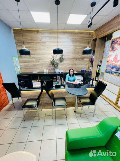 Диван / софа с витрины