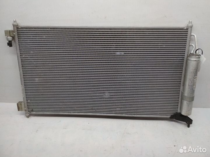 Радиатор кондиционера Nissan Juke F15 2011