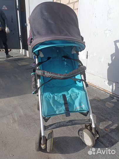 Прогулочная коляска трость