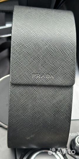 Солнцезащитные очки женские prada