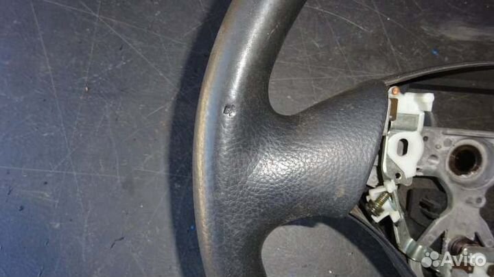 Руль Toyota Allex NZE124 1NZ-FE 2004/6