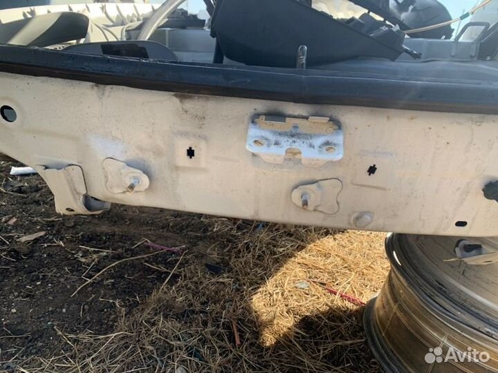 Панель кузова задний Toyota Isis ZGM10 2zrfae 2009