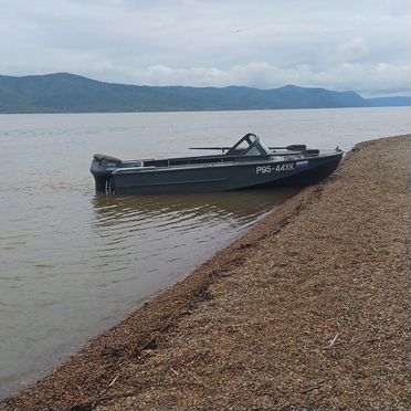 Катер Амур М