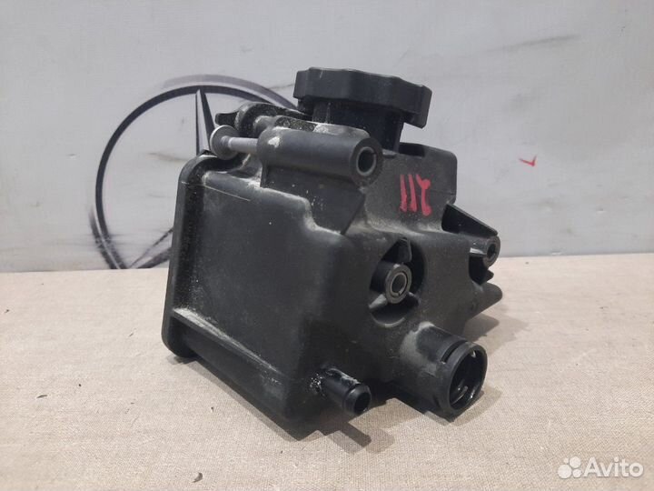 Бачок гидроусилителя руля Mercedes E350 W211