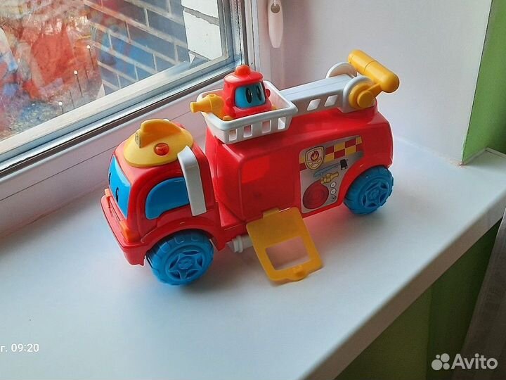 Игрушка пожарная машина