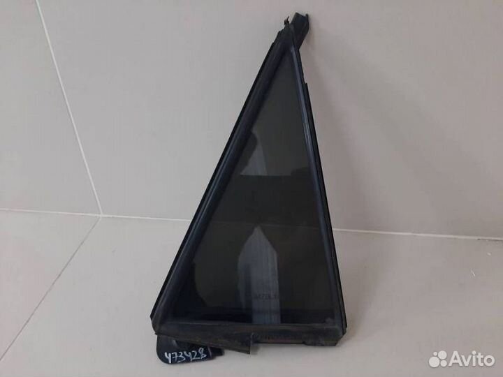 Стекло двери задней правой форточка Mazda Mazda 3