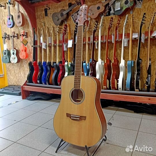 Акустическая гитара Crafter D-6 с чехлом