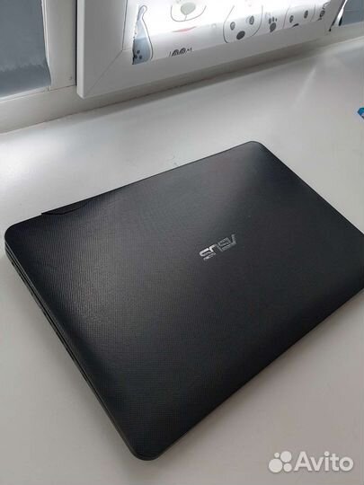 Ноутбук Asus X555Y