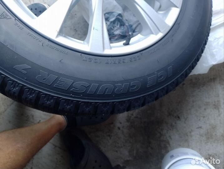 Колеса на toyota rav4