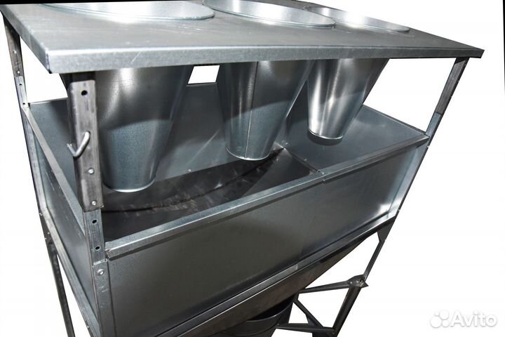 Стойка для убоя птицы с конусами и ведром