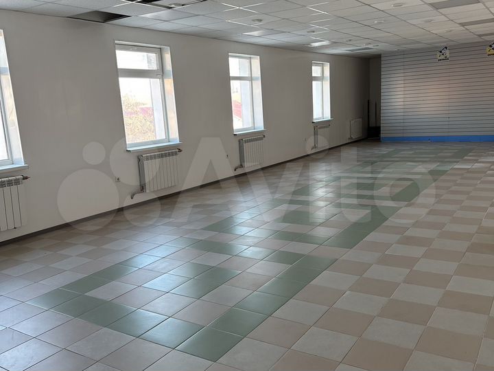 Торговая площадь, 110 м²