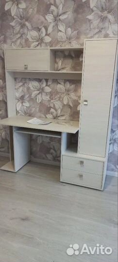 Компьютерный стол новый