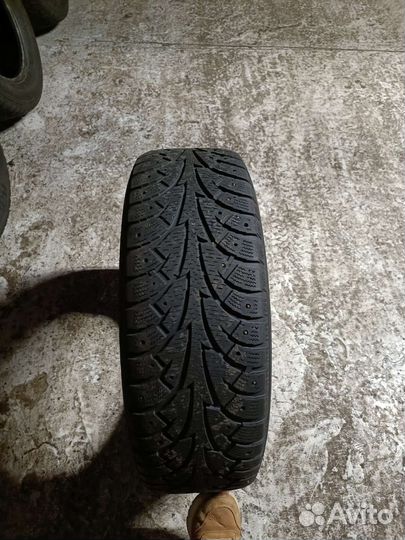 Hankook Winter I'Pike 205/65 R16