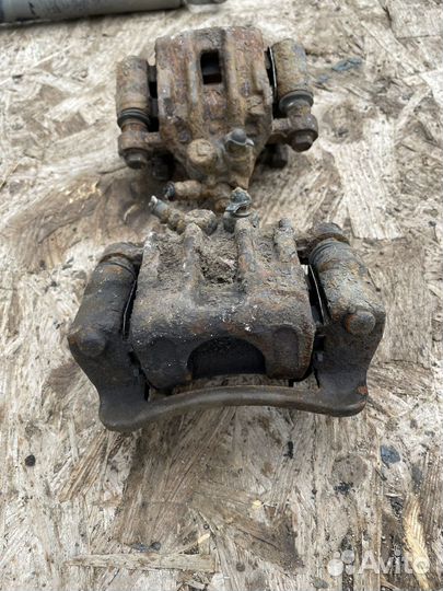 Kia ceed суппорт задний правый и левый