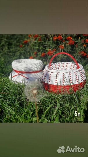 Кашпо из искусственного ротанга. Лежанка