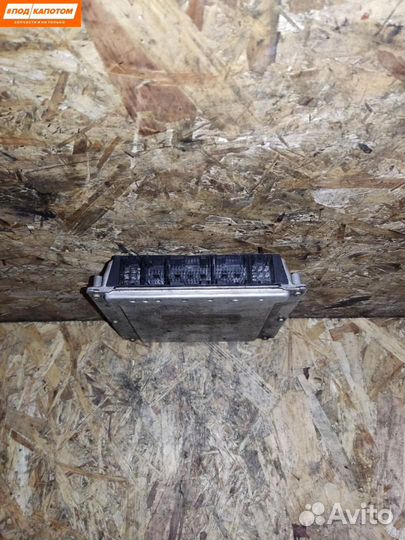 Блок управления двигателем Mercedes-Benz