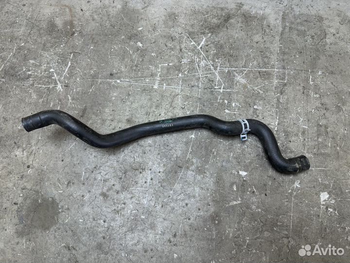 Патрубок охлаждения BMW F10 бмв 5 ф10