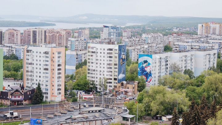 300 м² с закрытой стоянкой на новой развязке