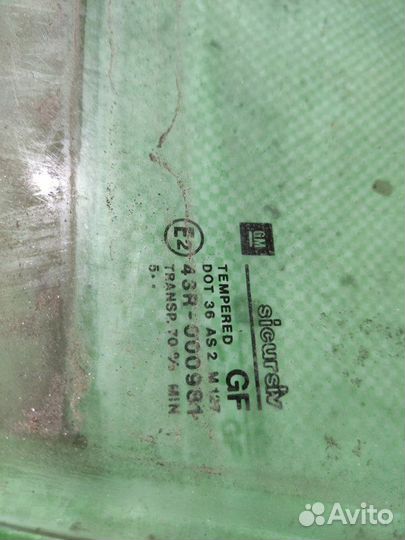 Стекло переднее левое Opel Vectra B седан 1.7D