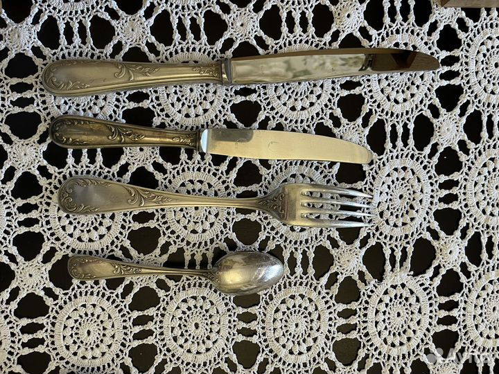 Набор столовых приборов серебро 84