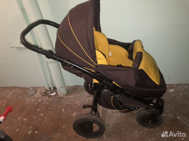 Прогулочная коляска Zippy Sport