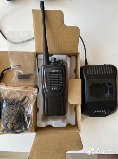 Рация Vector VT-44 STD