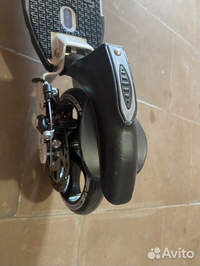 Самокат Novatrack deft 250