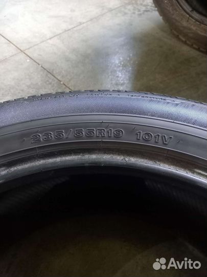 Dunlop SP Sport 270 235/55 R19 101V