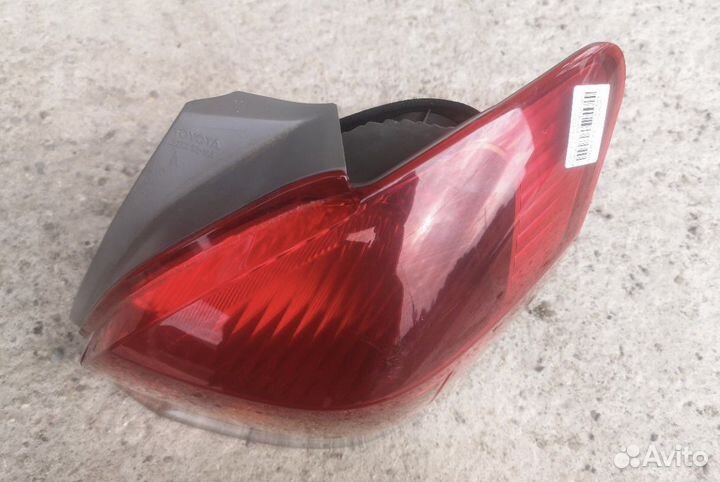 Стоп правый toyota vitz ksp90