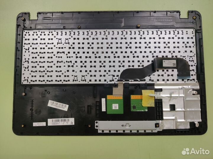 Топкейс с клавиатурой для ноутбука Asus X540LA