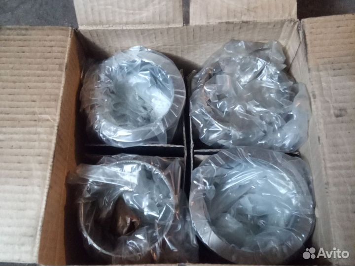 Поршневая группа на 402 двигатель