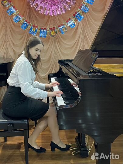 Репетитор по фортепиано и сольфеджио