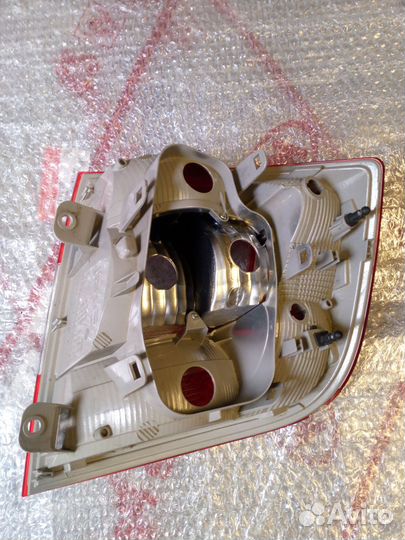 Фонарь задний левый для Шкода Рапид