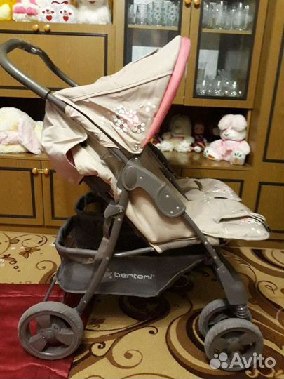 Прогулочная коляска для двойни