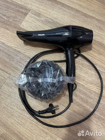 Фен Philips DryCare Pro BHD274/00