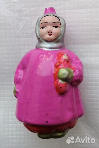 Девочка с куклой, космонавт, клоун гдр и др