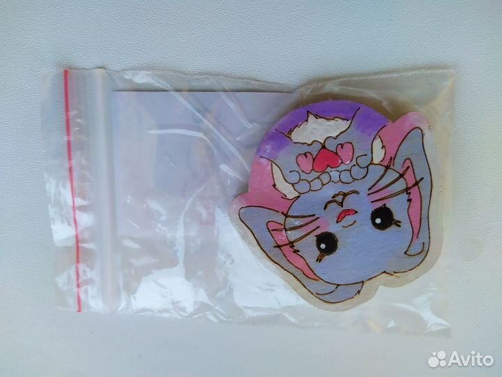 Значок зайчик, брелок Липецк