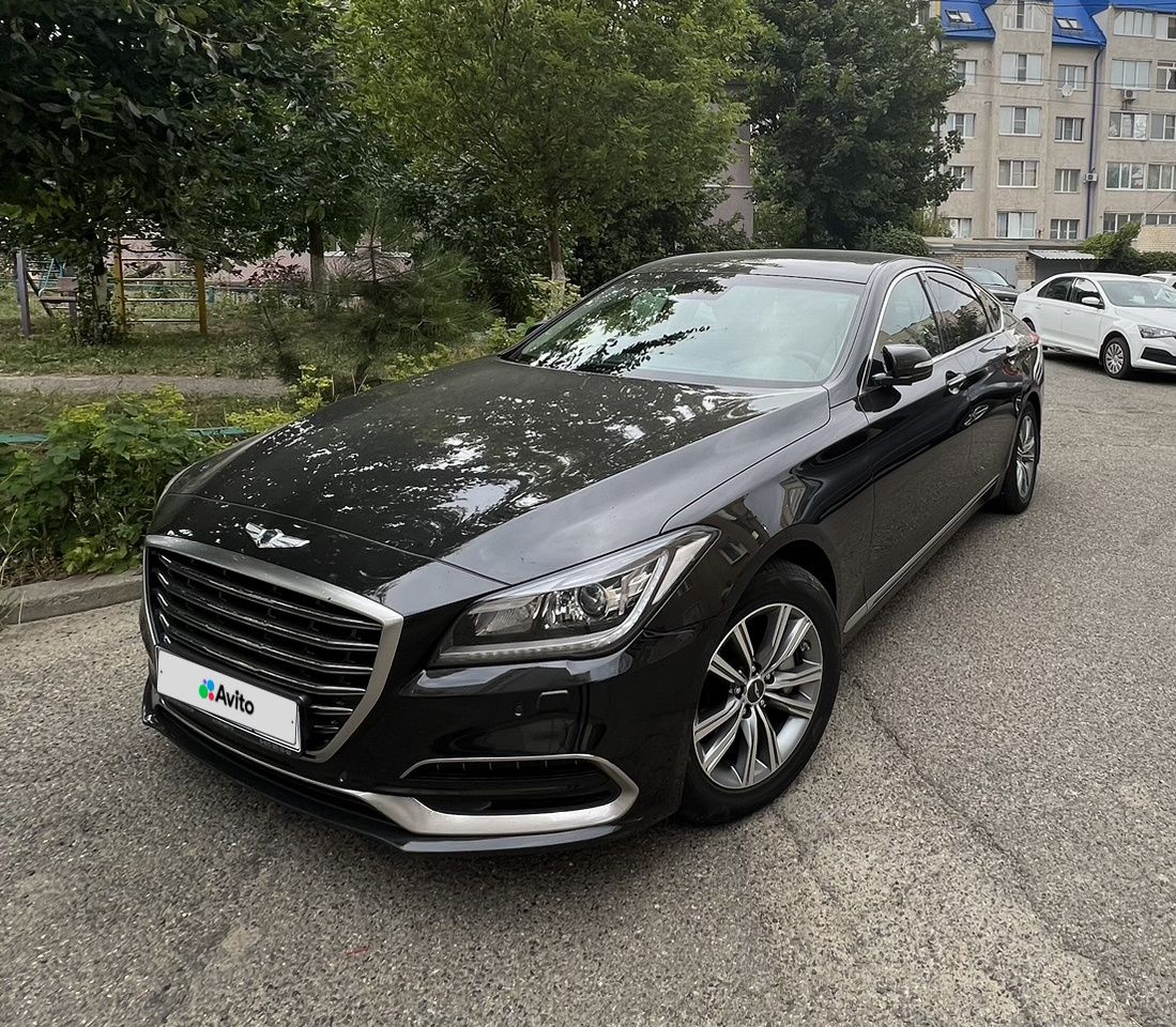 Genesis G80: фото из отзыва