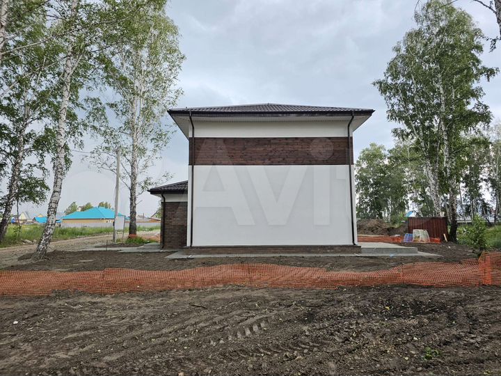 Дом 119 м² на участке 6 сот.